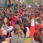 Lindos nenes: Alumnos de una escuela en Lomas de Zamora crearon fotos de sus compañeras desnudas con IA para venderlas