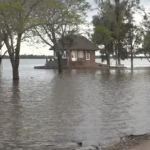 Alerta máxima en Entre Ríos y Corrientes por la llegada de El Niño: evacuaciones, heridos y cortes de luz